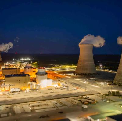 vogtle-1-4-operating-at-night